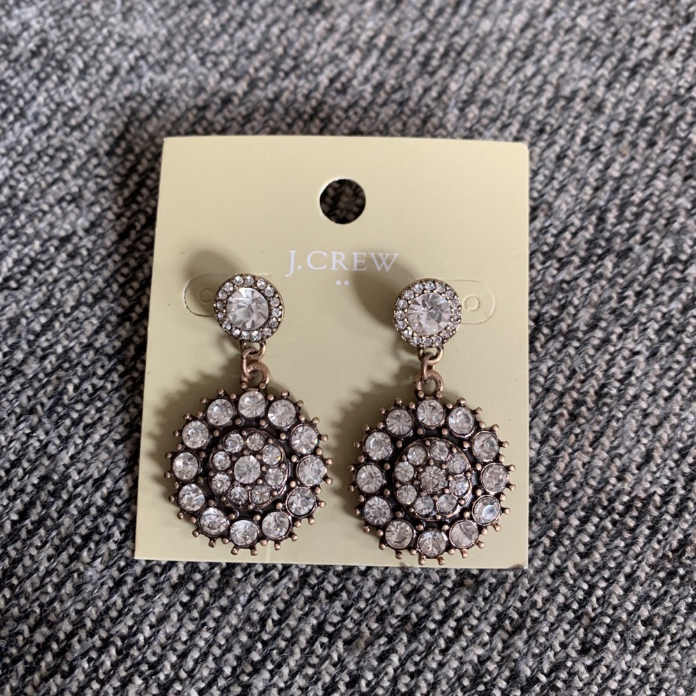 Gorgeous Crystal Flower Earrings